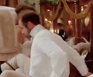 Filem sinematik persetubuhan dubur dengan wanita matang awek Fanny Vintage dan Alexandra.