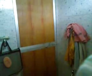 Sesetengah video bilik air tidak matang, makcik matang.