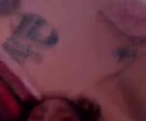 Pasangan India yang baru berkahwin seksi melakukan seks keras dengan video xxx tidur matang.