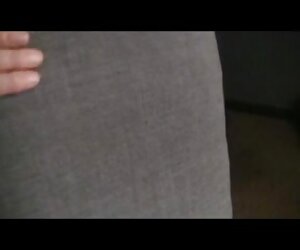 Hollins mengikat wanita tua yang matang melakukan hubungan seks dalam seluar dalam matang.
