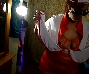Video xxx seksi gemuk dengan ibu, jururawat Ursula.