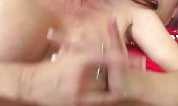 XXX Hot milf jerking off video daripada hot nenek.