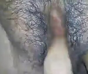 Desi india milf dengan pussy video daripada berbulu xxx mexican wanita mendapat mereka kelentit disentuh.