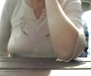 Sarah matang video wanita.