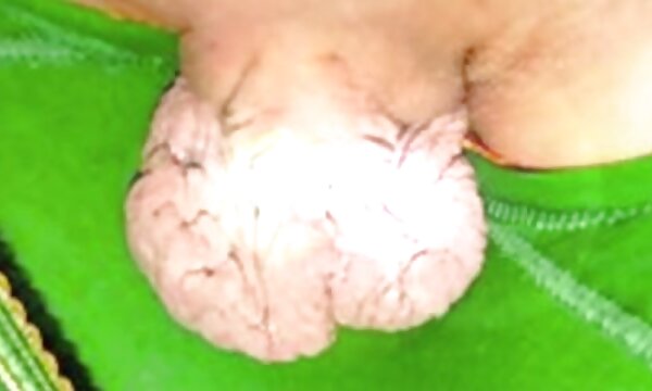 XXX Pussies yang sangat tua, diselewengkan oleh satyriasses tua.
