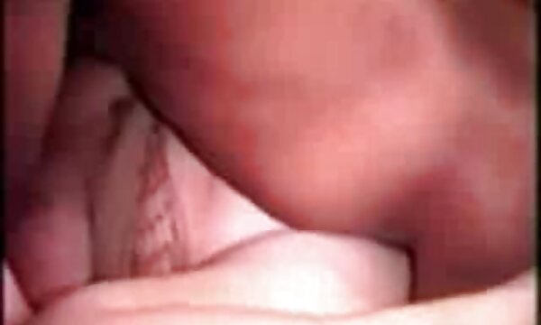 XXX Perempuan murahan berambut perang ibu anak perempuan lesbian isteri suka hitam zakar/batang.