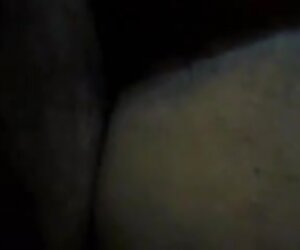 Video xxx India dengan gaya doggy yang lebih tua.