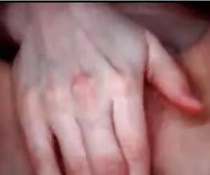 Lucah berambut perang wanita matang matang dengan faraj berkrim.