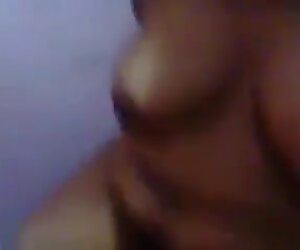 Makcik India Berpayudara Besar 1212 Wanita Matang Bahagian 4.