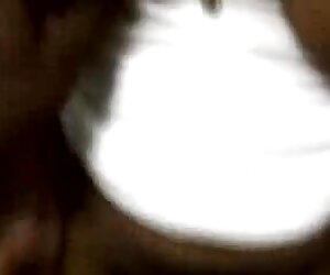 Video xxx percuma dalam tamil di mana lelaki tua dengan gadis muda fuck dengan makcik india.