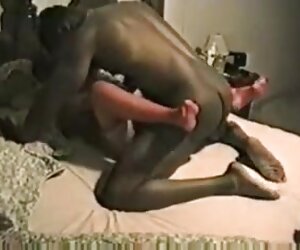 Berbulu putih swinger isteri mendapat creampied oleh wanita tua xxx.