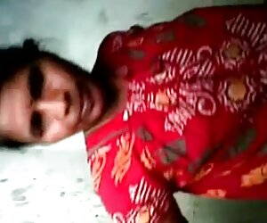Makcik India membuat video lucah percuma dengan berbulu tersembunyi matang 1331.