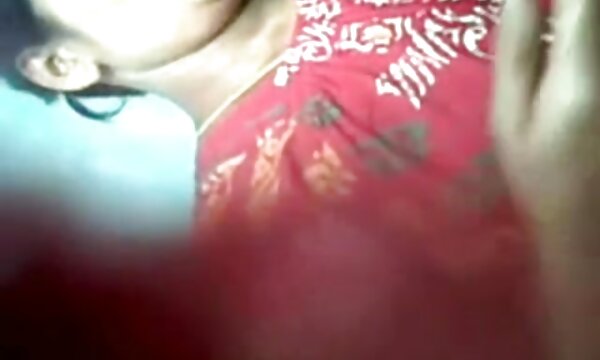 XXX Makcik India membuat video lucah percuma dengan berbulu tersembunyi matang 1331.