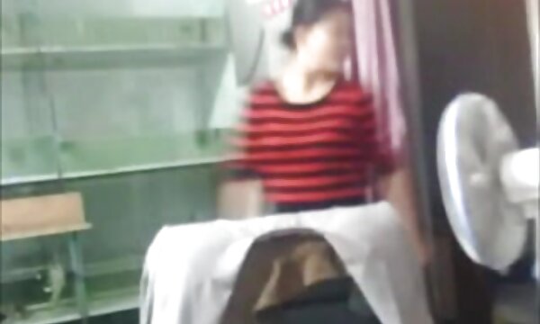 XXX Saya suka video xxx matang daripada suri rumah Cina matang.
