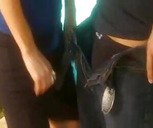 Berbulu milf Russell percuma video lucah daripada matang wanita di tasik.