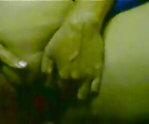 Makcik india meniduri nenek dengan tetek besar, bukan pantat besar, video untuk anak saudaranya.