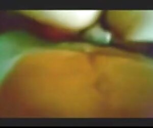 Isteri seksi Nepal mempunyai seks dubur matang dengan hamba.