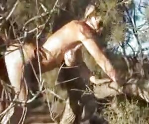 Video swinger daripada wanita Jerman matang panas mendapat fucked 3 blowjobs.