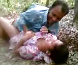 Desi mendapat fucked di luar rumah, menonton video randy matang berbulu mendapat fucked.