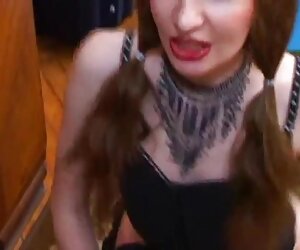 ibu rusia matang menjilat dominasi wanita tua 2.
