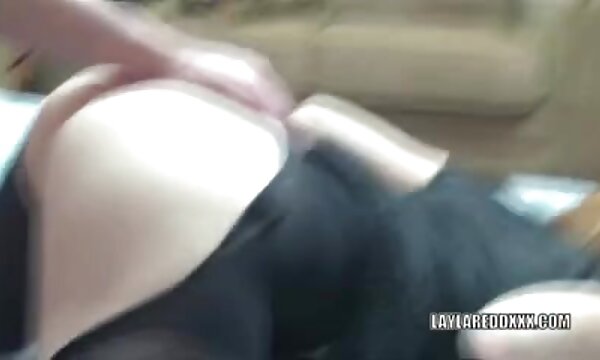XXX Ibu pelacur dengan anak lelaki, sumbang mahram, Leila Redd yang matang dalam pantyhose dan terhantuk.