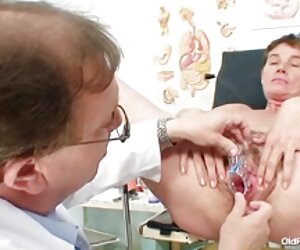 MILF dengan faraj berbulu, peperiksaan granny gyno, doktor percuma di hospital.