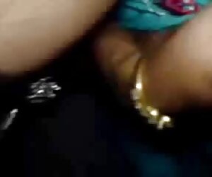 India seksi kampung bhabi pertama kali wanita fucked dalam pantat oleh rakan suri rumah.