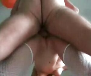 Ibu panas dan lucah matang kasar.