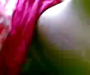 Utara menikmati matang dalam gim, aunty India matang saya menikmati dengan pasangannya.