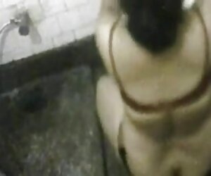 Bangla ibu fuck percuma desi jiran bhabi pada kamera tersembunyi mandi dalam tab mandi.