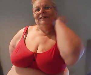 Ibu tunggal meniduri seluar dalam putih dan penggoda BBW.
