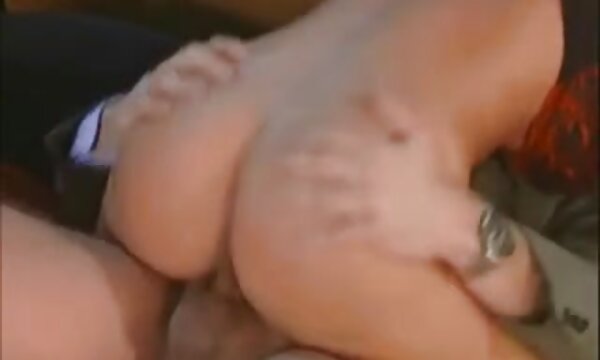 XXX Dubur milf panas dengan wanita kesepian xxx.