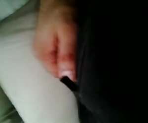 Video menyentuh wanita tua dengan pantat besar dalam faraj seorang milf kaki unta besar.