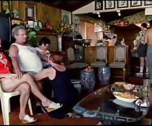 Parti swingers peribadi untuk Latina matang yang panas.