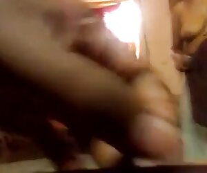 Makcik kampung desi nenek matang bogel.