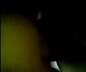 Hot dan sensual india makcik dari selatan veteran meniduri pasangannya.