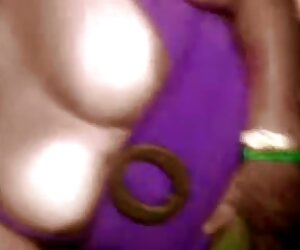 Setiausaha lesbian saya yang matang membuat video dengan nenek Mexico.