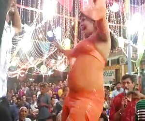 Video tarian Arab nenek menghisap orang Mesir matang 44.