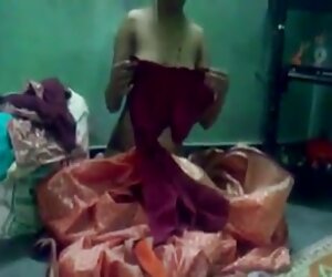 India menonton video lucah wanita tua makcik 1084.