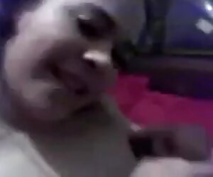 Wanita Sepanyol tua berbulu berkelip cosh.