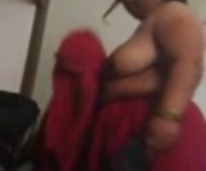 Makcik India Suka Wanita Persetankan Haiwan Kesayangan 1334.