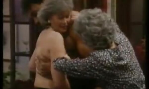 XXX Video Oma dengan wanita tua merangkap sesat, VTO vintaj.